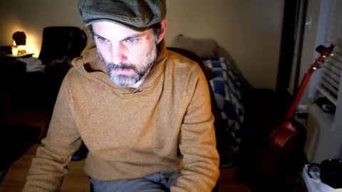 Snapshot of nikejude56 chatting on October 23, 4:12 am Nike Jude online show from October 23, 4:12 am