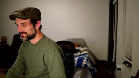 Snapshot of nikejude56 chatting on October 25, 4:09 am Nike Jude online show from October 25, 4:09 am