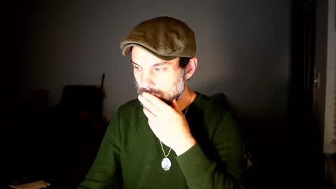 Snapshot of nikejude56 chatting on October 29, 12:02 am Nike Jude online show from October 29, 12:02 am