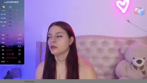 Niikii online show from February 24, 1:35 am