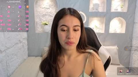 Snapshot of nikka_tx chatting on November 20, 2:56 am Online 2200 to 600 online show from November 20, 2:56 am