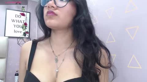 Nilly online show from December 22, 1:12 am