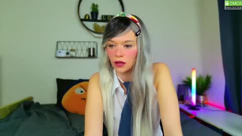 Kitty Chatte online show from December 12, 9:04 pm