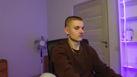 nikki online show from January 16, 4:33 pm