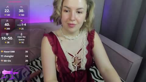 Snapshot of nikki_kai chatting on February 17, 1:42 pm Nikki online show from February 17, 1:42 pm
