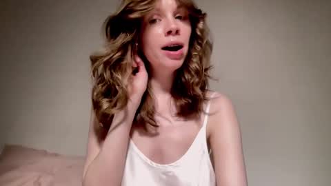 Nikki online show from December 12, 1:17 pm