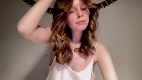 Nikki online show from January 23, 1:13 pm