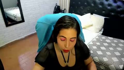 Nikki  online show from July 3, 1:12 am