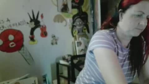 Nikkie online show from November 17, 6:35 pm