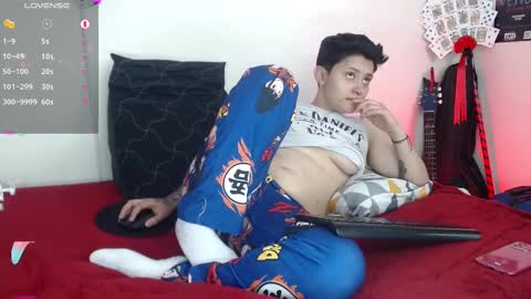 Snapshot of nikky_tomboy444 chatting on February 11, 4:46 pm Nikky online show from February 11, 4:46 pm