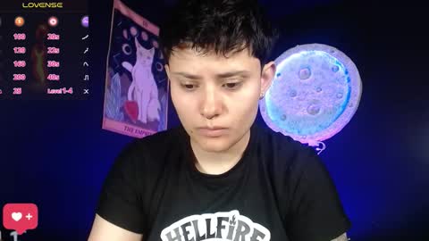 Nikky online show from December 14, 1:27 pm