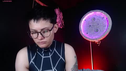 Nikky online show from April 21, 5:17 pm