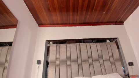     online show from October 8, 11:30 am