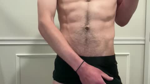 Snapshot of niko9inches chatting on June 1, 5:47 pm niko9inches online show from June 1, 5:47 pm