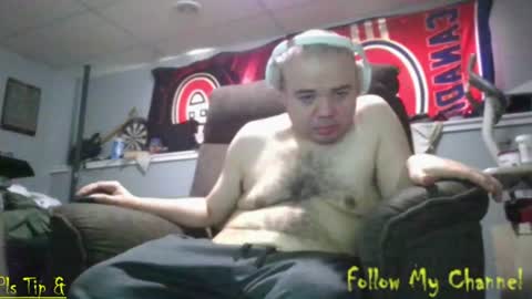 Snapshot of nikobellic1978 chatting on June 24, 12:37 pm nikobellic1978 online show from June 24, 12:37 pm