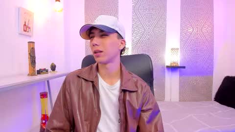    online show from November 21, 4:22 am