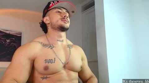 Niko online show from October 28, 5:11 am