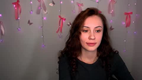 nikonara_ online show from February 19, 2:57 pm