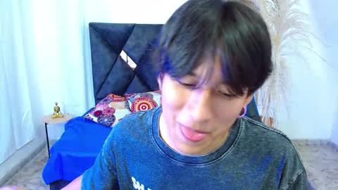 Niko online show from March 12, 2:12 pm