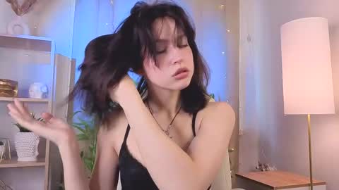 Veronica online show from May 2, 9:36 am