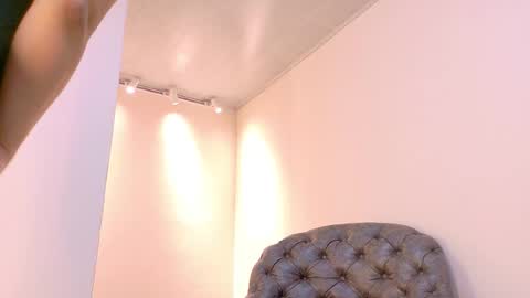 Snapshot of niky_smit chatting on September 30, 10:42 am  NIKY SMIT  online show from September 30, 10:42 am