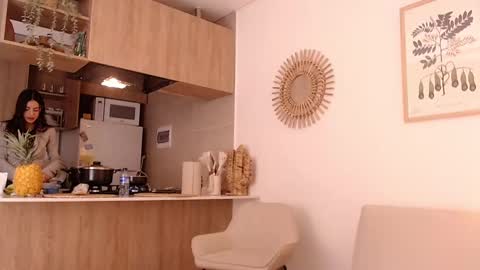 Snapshot of nikyastark chatting on January 22, 9:54 pm Niky A Stark online show from January 22, 9:54 pm