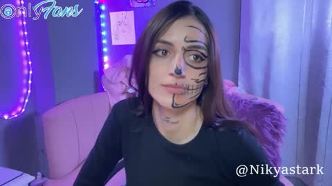Snapshot of nikyastark chatting on October 22, 2:12 am Niky A Stark online show from October 22, 2:12 am