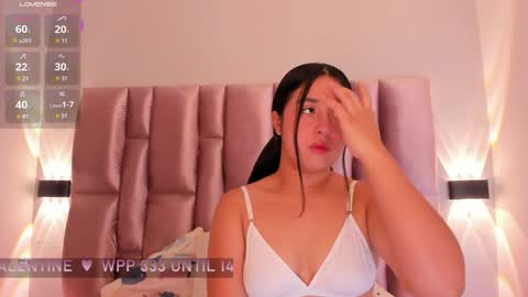 Niky Brooks online show from February 7, 12:28 pm