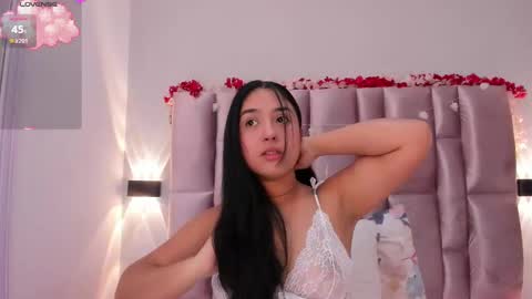 Niky Brooks online show from March 11, 12:06 pm