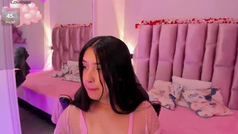 Niky Brooks online show from September 28, 11:59 am