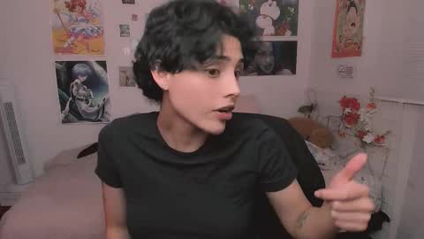 Snapshot of nikylaine chatting on December 2, 11:00 pm Nikylaine online show from December 2, 11:00 pm