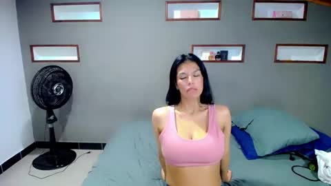 nila online show from January 23, 11:58 pm