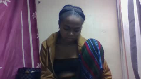 nilah online show from September 18, 5:42 am