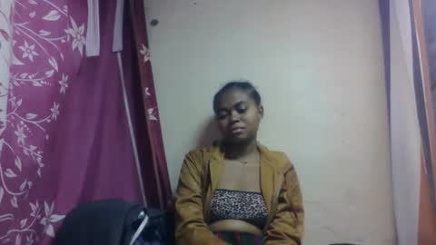 nilah online show from October 10, 6:07 pm