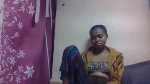 nilah online show from October 13, 12:05 pm