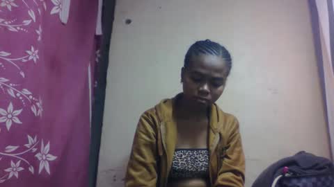 nilah online show from October 14, 6:25 am