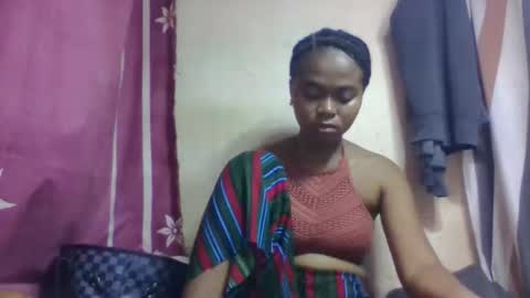 Snapshot of nilahmarie chatting on November 18, 3:01 am nilah online show from November 18, 3:01 am