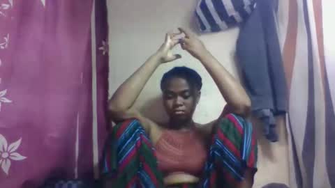 Snapshot of nilahmarie chatting on November 18, 3:05 pm nilah online show from November 18, 3:05 pm