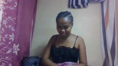 Snapshot of nilahmarie chatting on November 25, 1:55 pm nilah online show from November 25, 1:55 pm