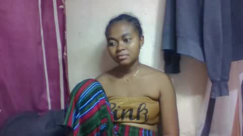 Snapshot of nilahmarie chatting on November 30, 2:32 pm nilah online show from November 30, 2:32 pm