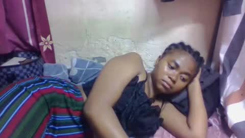 Snapshot of nilahmarie chatting on December 5, 8:34 am nilah online show from December 5, 8:34 am