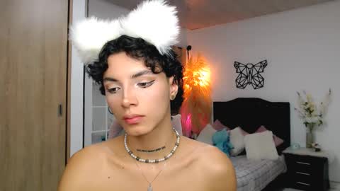 Nilam online show from February 22, 5:02 pm