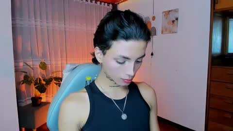 Snapshot of nilam217 chatting on June 16, 12:57 am Nilam online show from June 16, 12:57 am