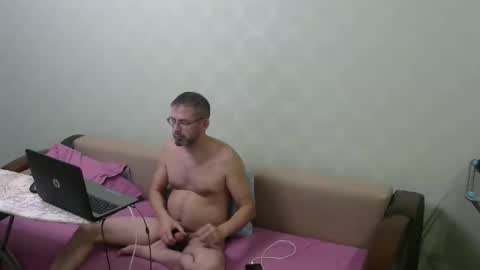 nilko80 online show from June 2, 6:10 pm