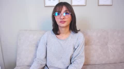 Nina online show from October 22, 4:13 am