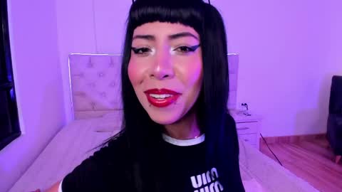 Snapshot of nina_fooxxx1 chatting on May 22, 3:35 am Nina Fox online show from May 22, 3:35 am
