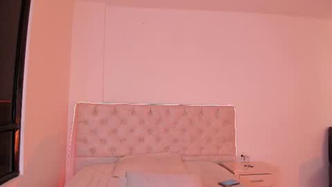 Snapshot of nina_fooxxx1 chatting on June 14, 3:25 pm Nina Fox online show from June 14, 3:25 pm