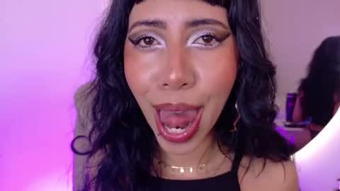 Snapshot of nina_fooxxx1 chatting on July 25, 9:12 pm Nina Fox online show from July 25, 9:12 pm