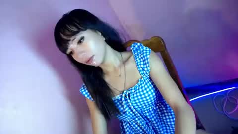 Snapshot of nina_mochikiss21 chatting on July 23, 2:20 am Nina online show from July 23, 2:20 am