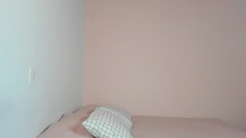  Nina  online show from December 5, 8:05 pm